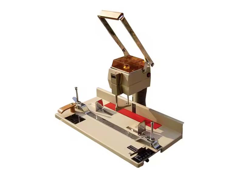 Профессиональная бумагосверлильная машина DP-205 с трубчатым сверлом